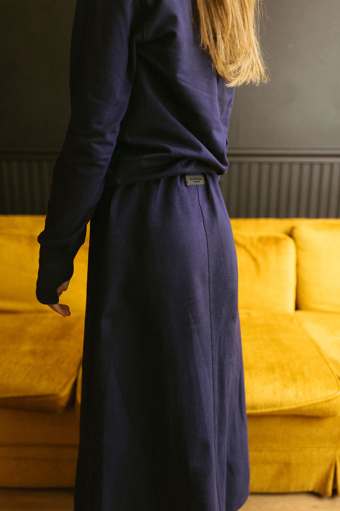 ELEMENTS Midnight Buckle Sweatshirt Skirt