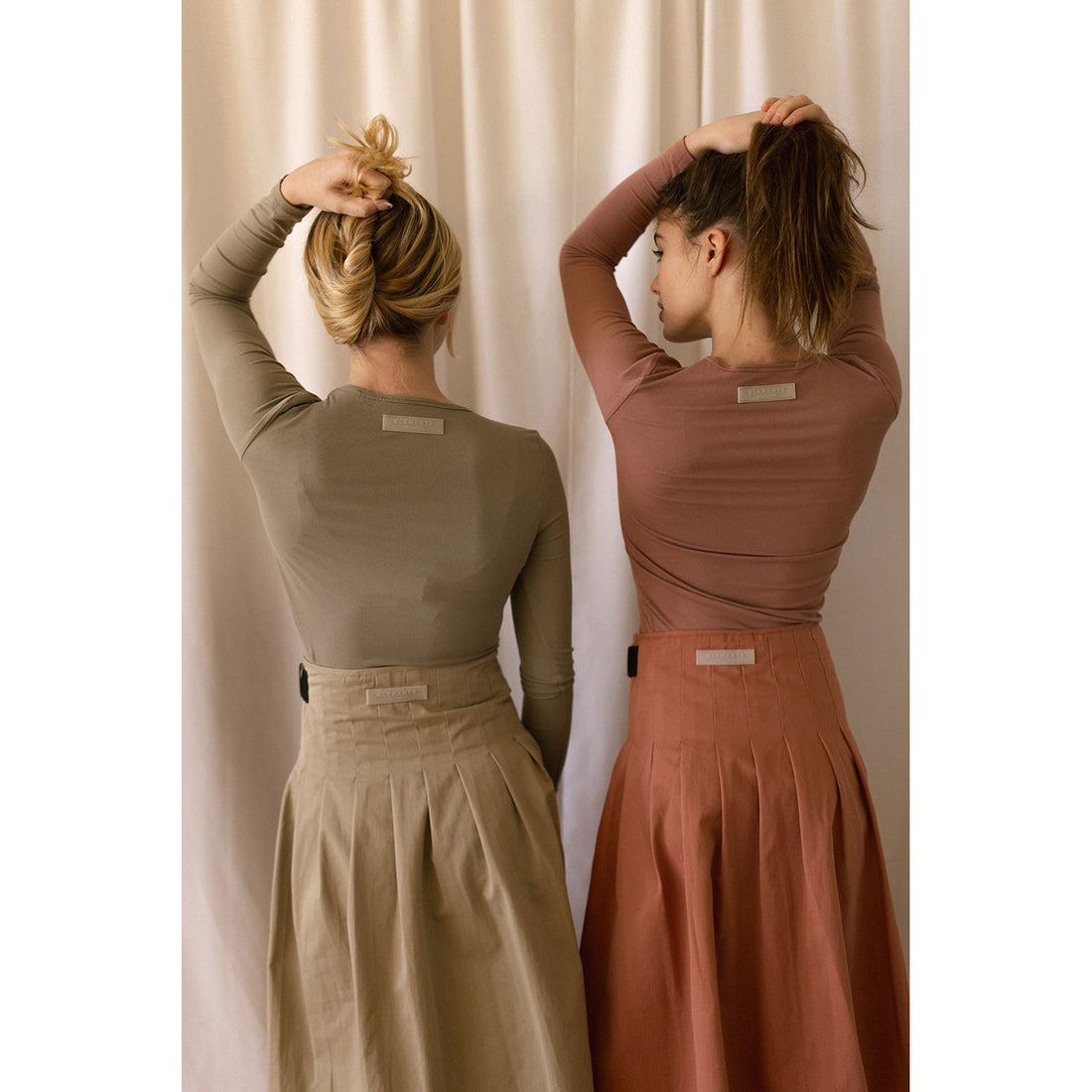 Elements Rust Buckle Pleat Skirt