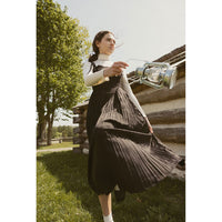 A4 Black Pleated Buckle Jumper