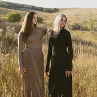 ELEMENTS Gold Metallic Pleated Skirt