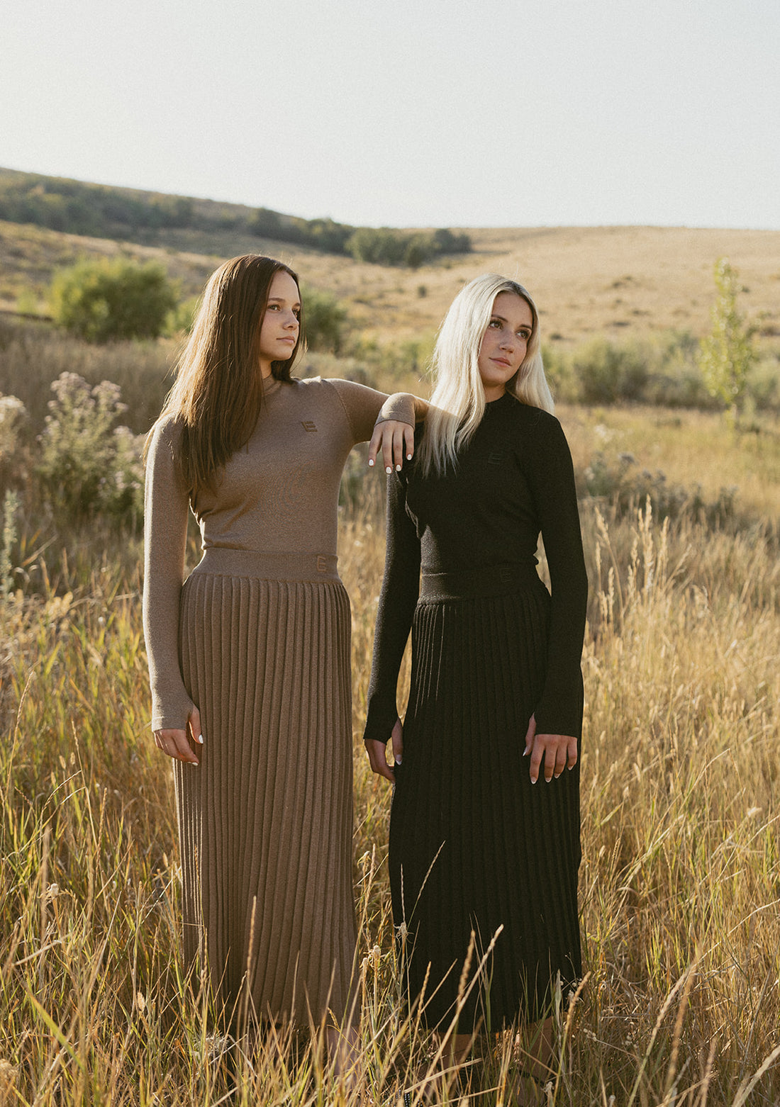 ELEMENTS Black Metallic Knit Turtleneck