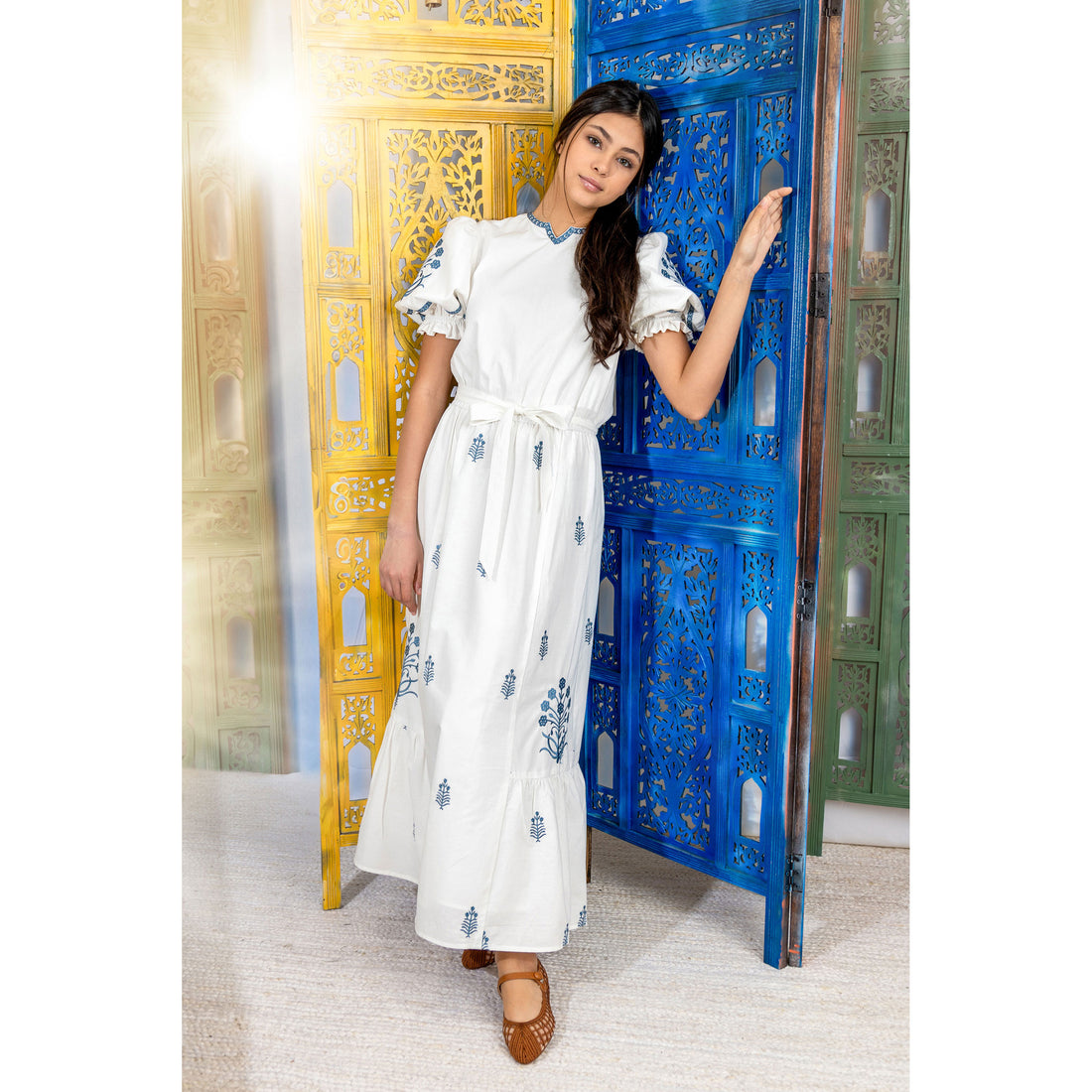 HEV White Embroidered Flower Dress