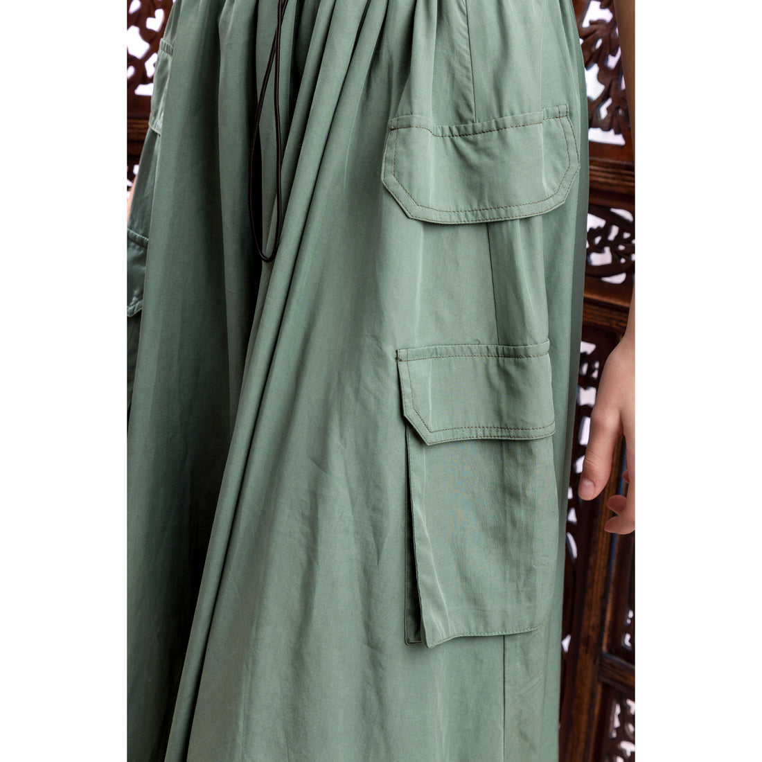 HEV Sage Toggle Skirt