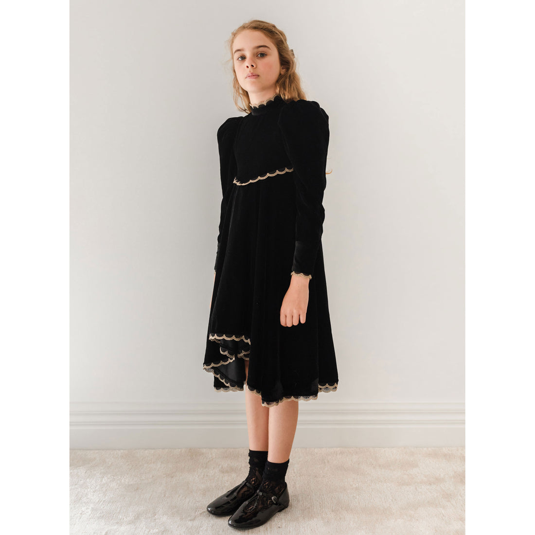 Petite Amalie Black Metallic Lace Velvet Dress – Ladida