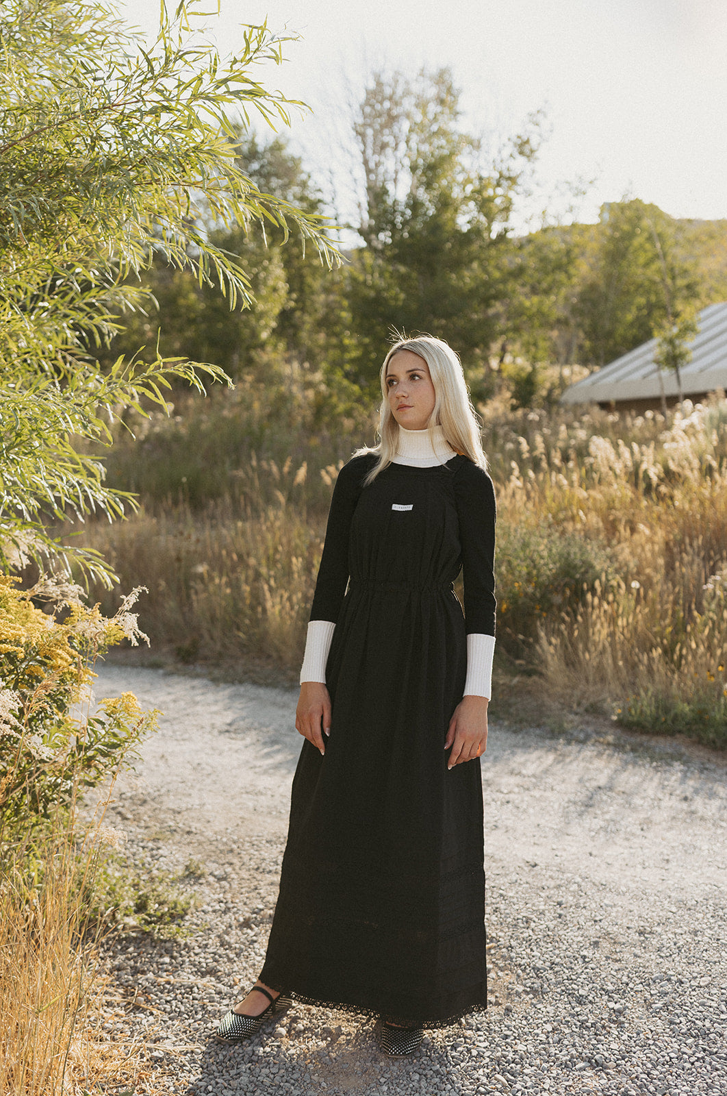 ELEMENTS Black/White Trim Knit Turtleneck