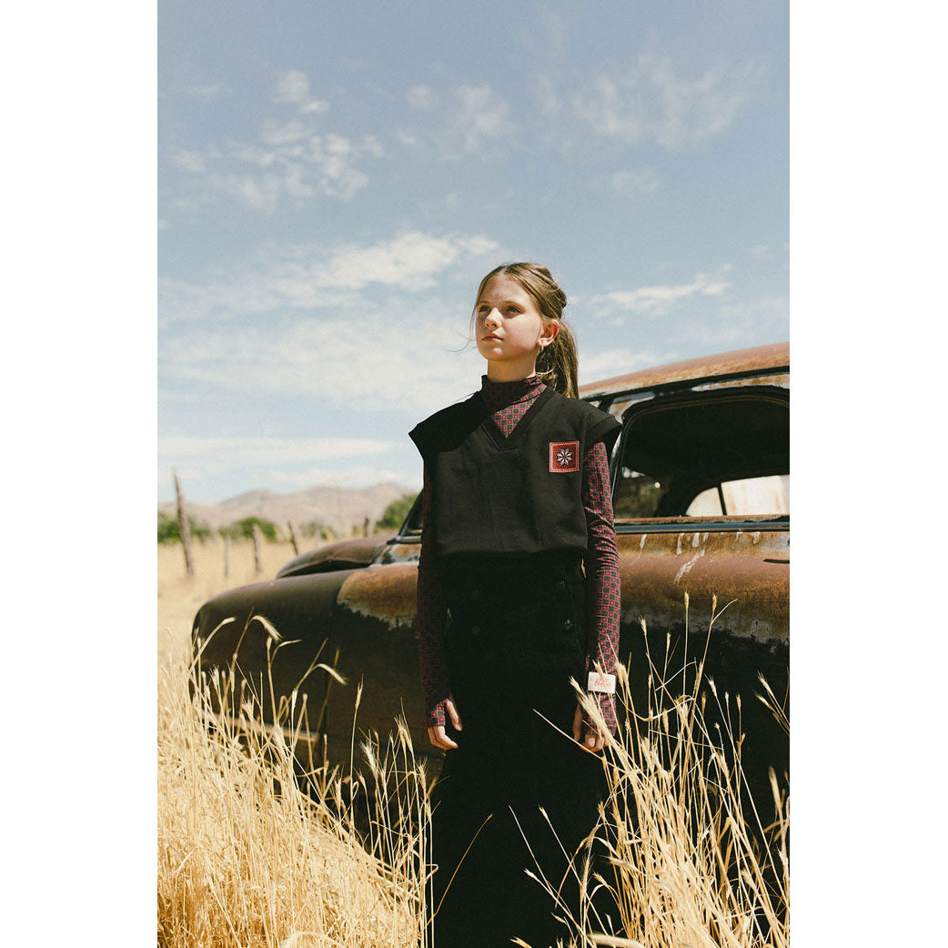 Clubhouse Black V-Neck Vest