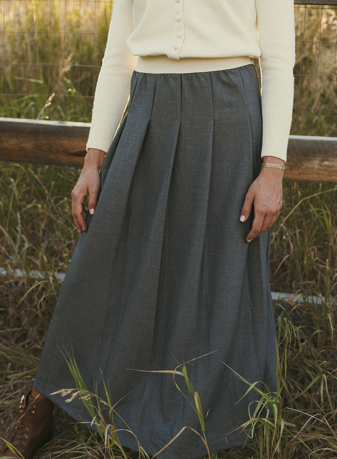 ELEMENTS Gray Pleated Maxi Skirt