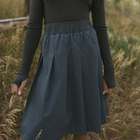 ELEMENTS Slate Tafetta Pleated Knee Length Skirt
