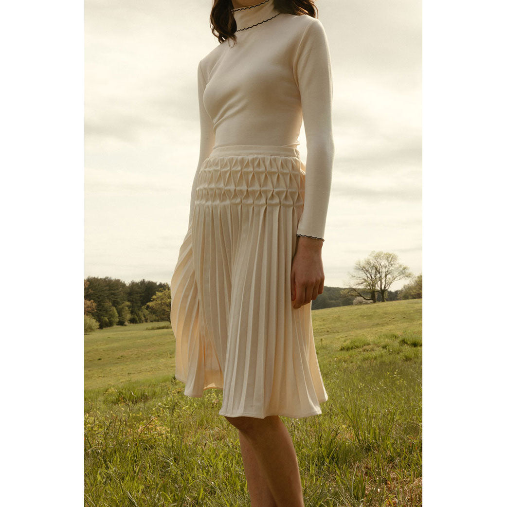 Darlin Cream Pleated Short Skirt