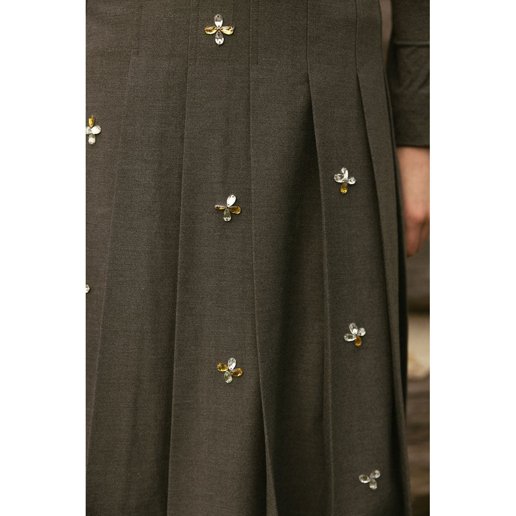 A4 Grey Embellished Pleated Skirt