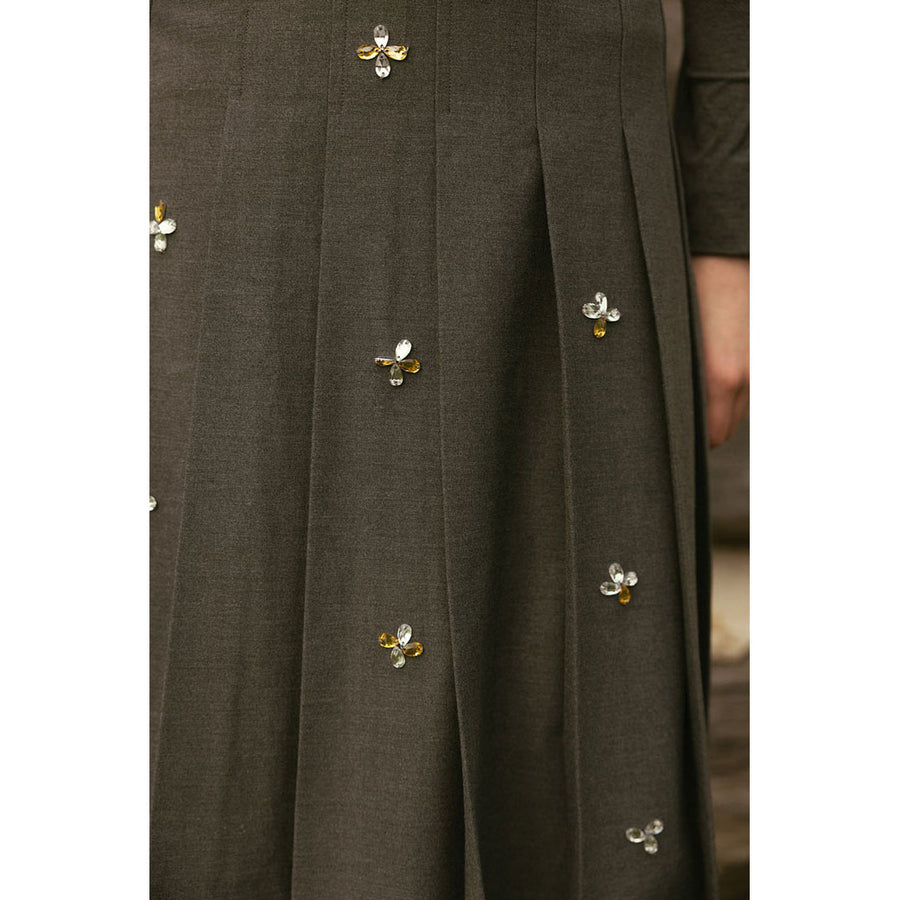 A4 Grey Embellished Pleated Skirt