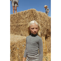 L by Ladida Grey Solid Turtleneck
