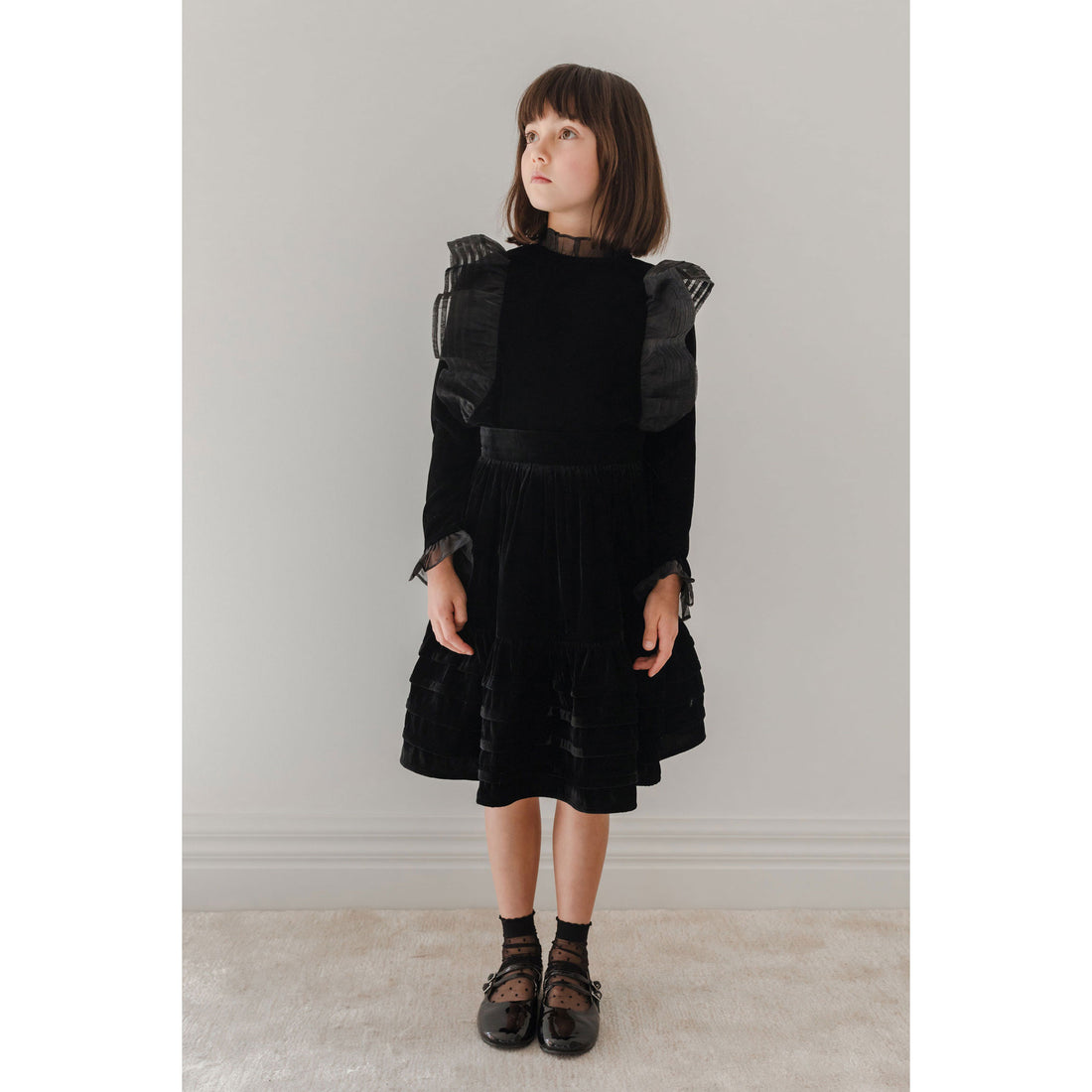 Petite Amalie Black Velvet Pleaded Skirt