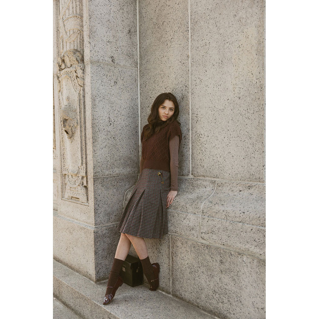 Ava and Lu Grey Houndstooth Pleated Skirt