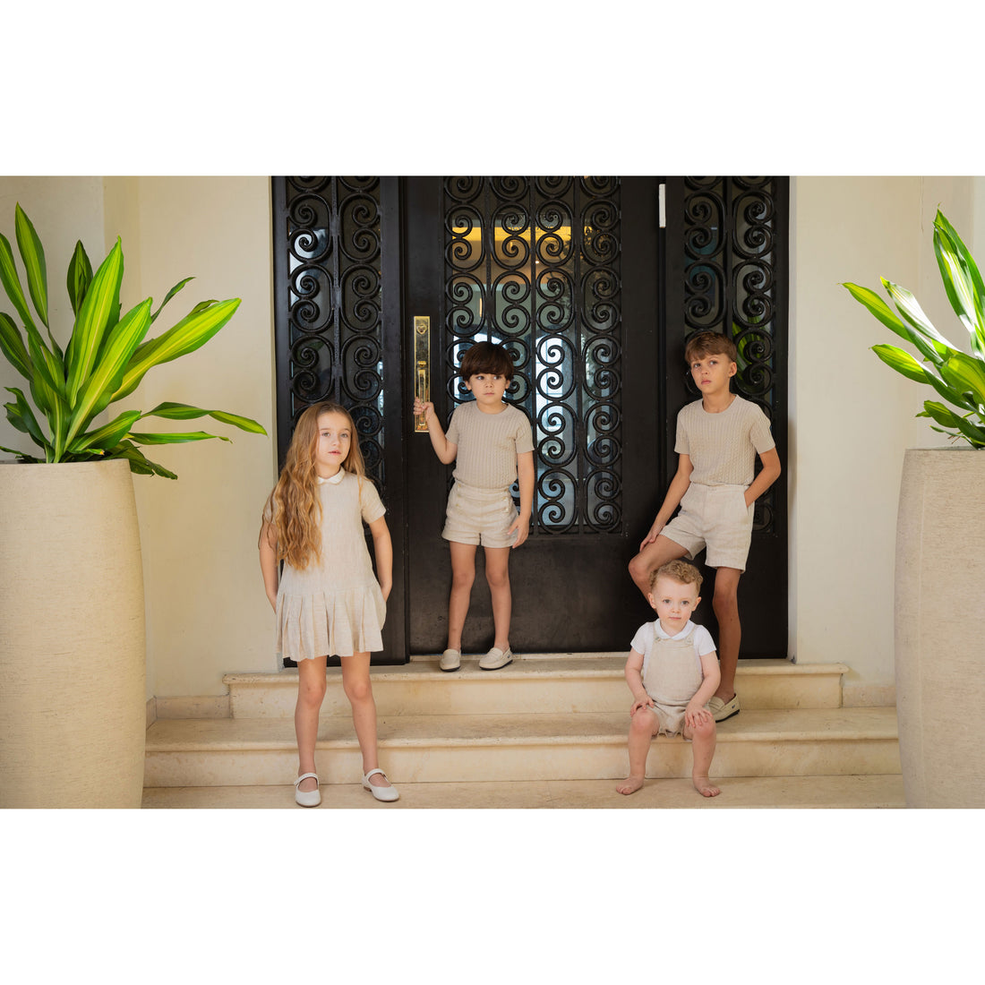 Coco Blanc Sand Linen Button Shorts