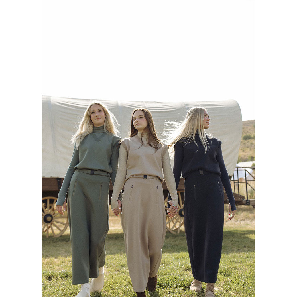 ELEMENTS Sand Scuba Buckle Skirt