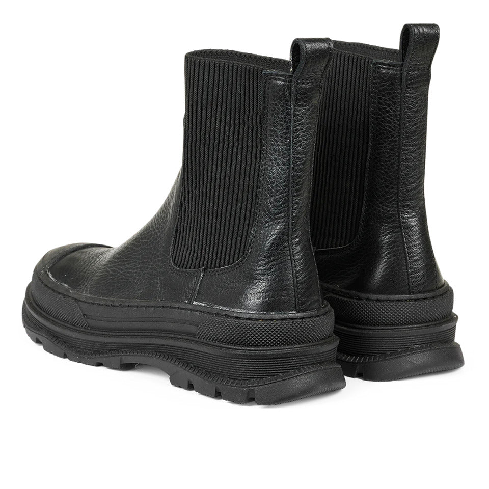 ANGULUS Black Chelsea Track Sole Boots