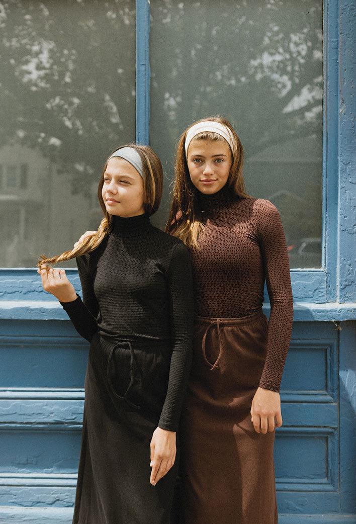 ELEMENTS Jet Black Velvet Logo Turtleneck
