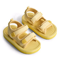Molo Banana Light Zola Slides