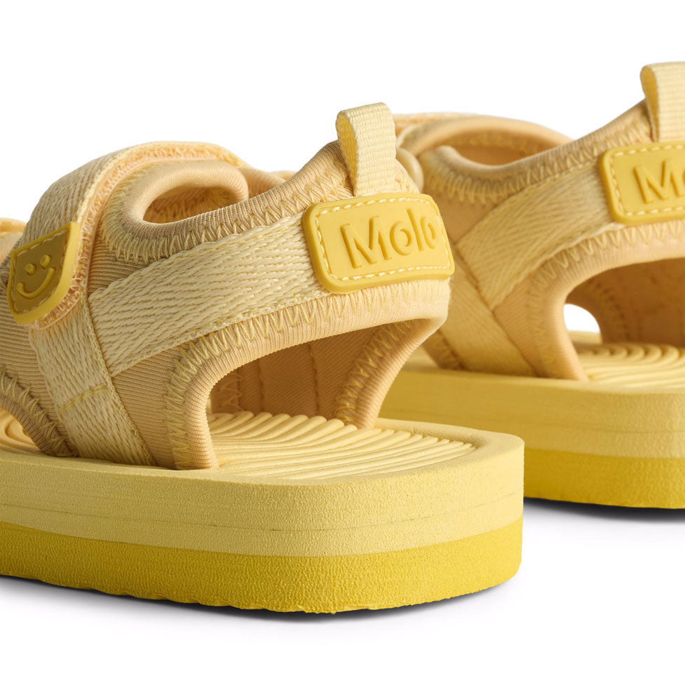 Molo Banana Light Zola Slides