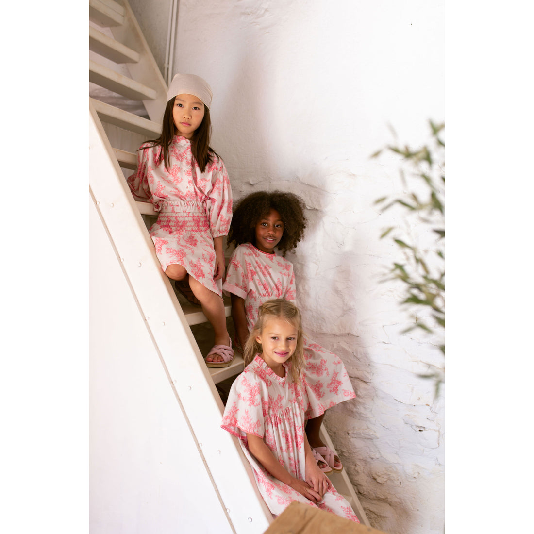 Riu Twist ribbon Toile de Jouy dress ピンク Twist ribbon Toile de Jouy dress – Riu