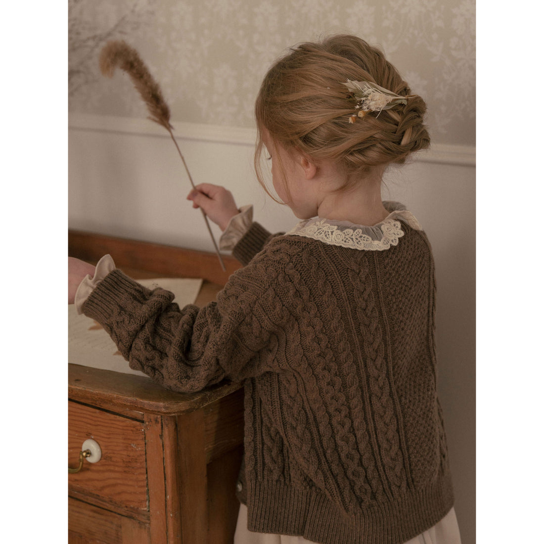 Louisiella Cocoa Melodien Knit Cardigan