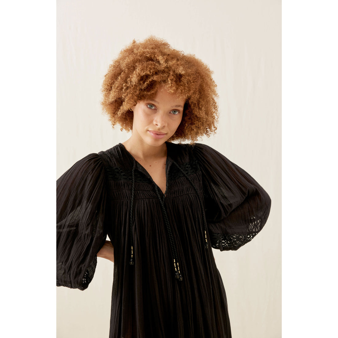 Louise Misha Black Gypse Dress – Ladida