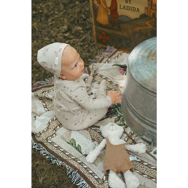 Ladida Layette Acorn Romper + Hat