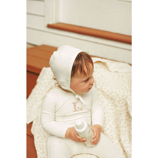 Ladida Layette Ivory/ Pink L Ribbed Romper + Bonnet + Blanket