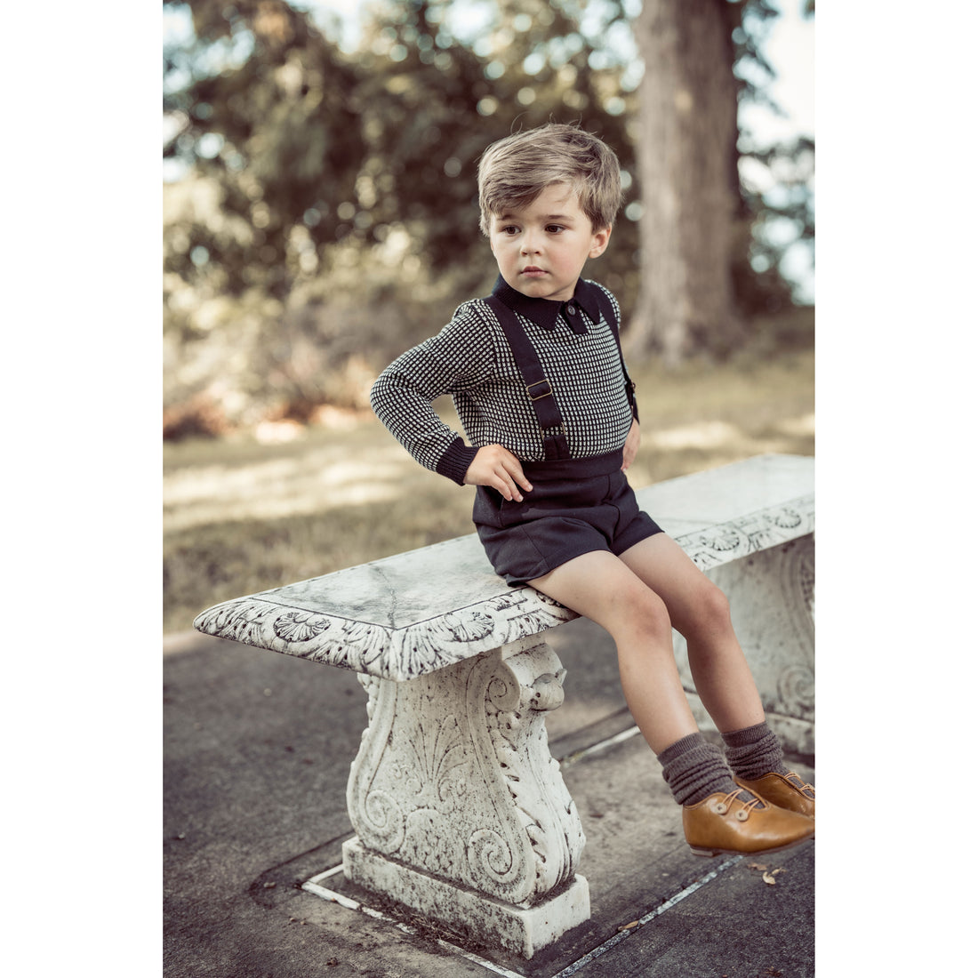 Coco Blanc Black/White Collared Sweater