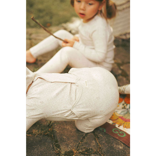 Ladida Layette Rose Demask Romper + Bonnet