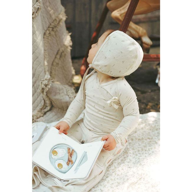 Ladida Layette Blush Tiny Bud Romper + Bonnet