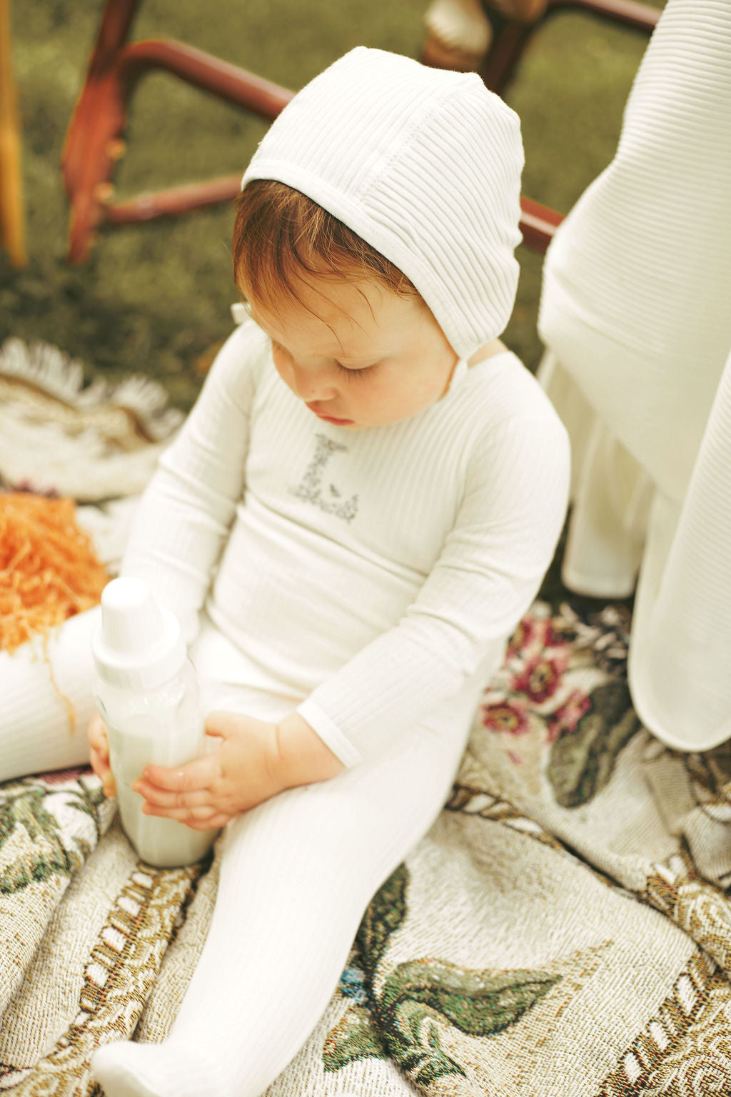 Ladida Layette Ivory/ Blue L Ribbed Romper + Bonnet