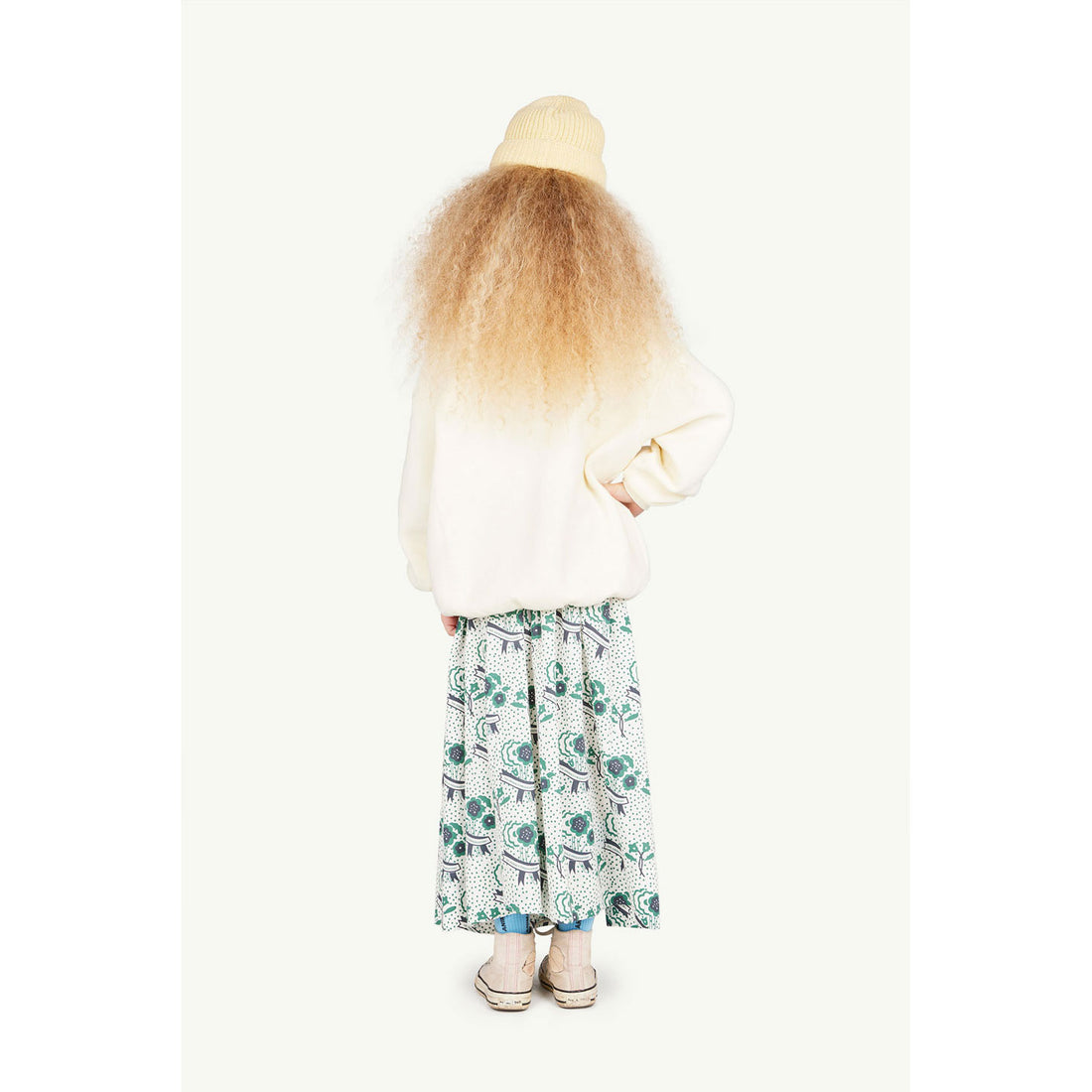 The Animals Observatory White Birds Bear Sweatshirt