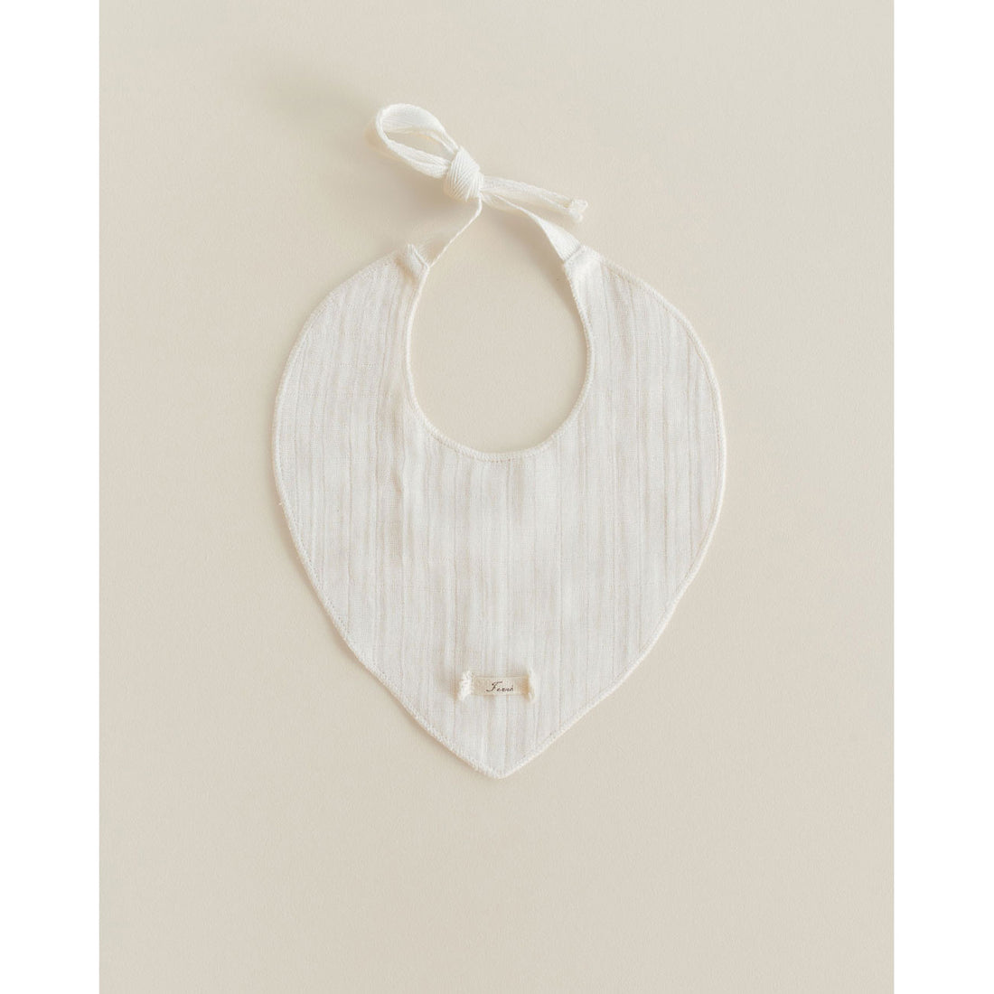Ferne Solid Milk Drool Bib