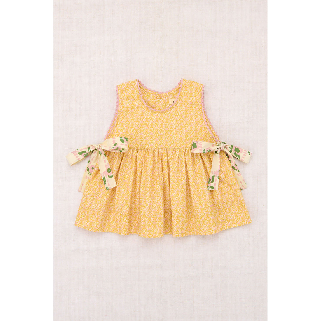 Misha and Puff Golden Orche Radish Root Lottie Top