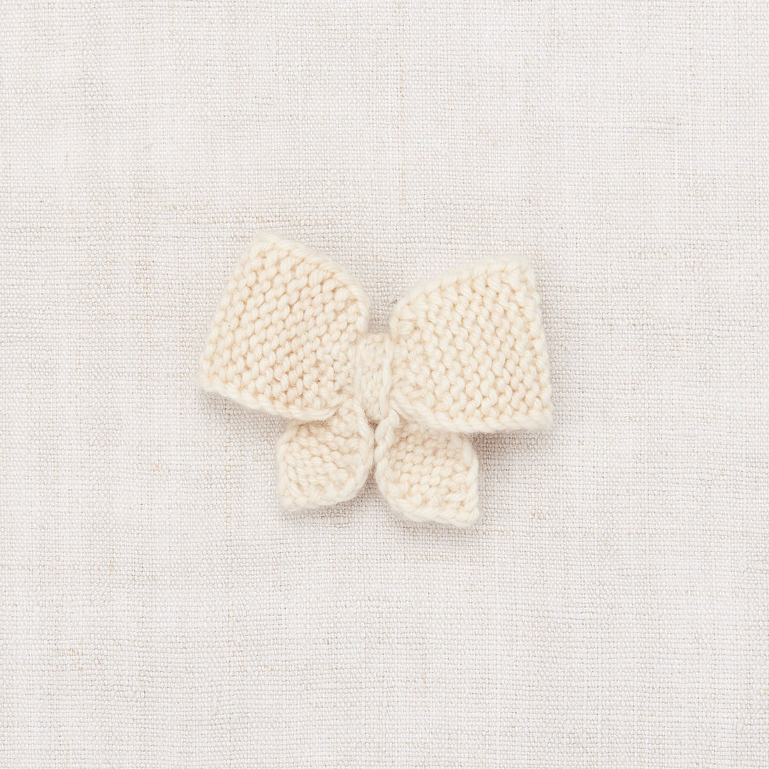 Misha and Puff Medium Puff Bow - String