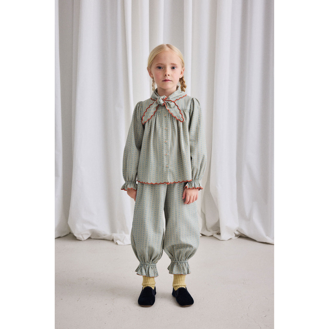 Misha and Puff Overcast Little House Floral Zuzu Pant