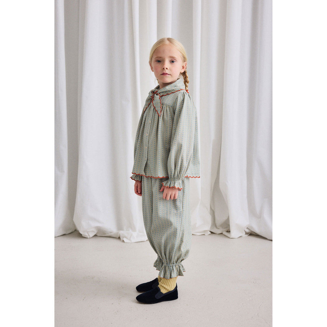 Misha and Puff Overcast Little House Floral Miki Top