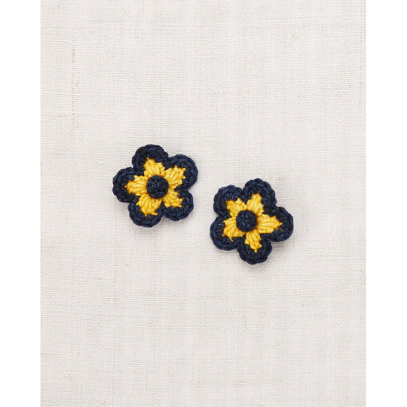 Misha and Puff  Ink Medium Flower Clip Set