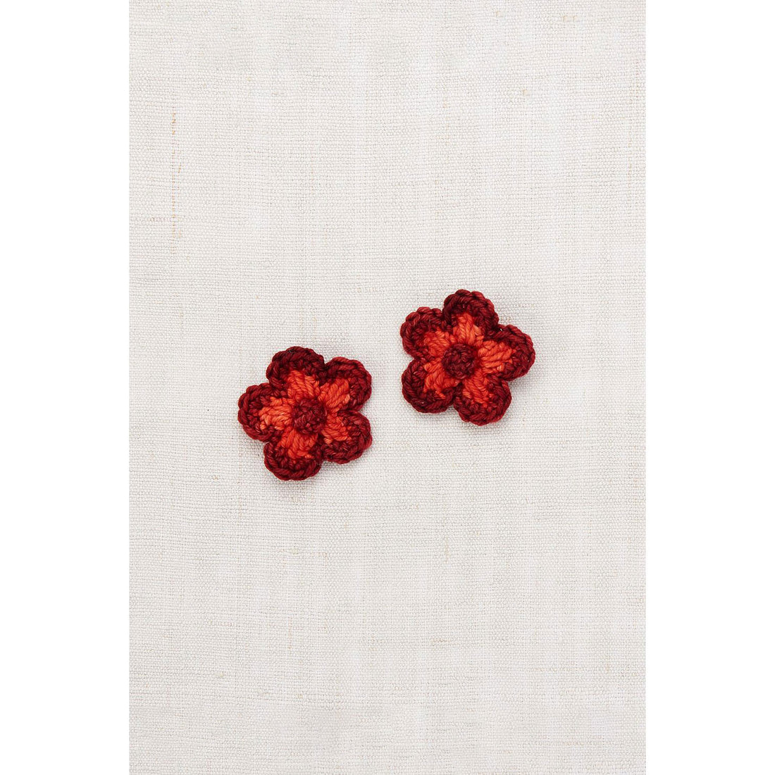 Misha and Puff Red Flame Flower Clip Set
