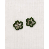 Misha and Puff Seal Gray Medium Flower Clip Set