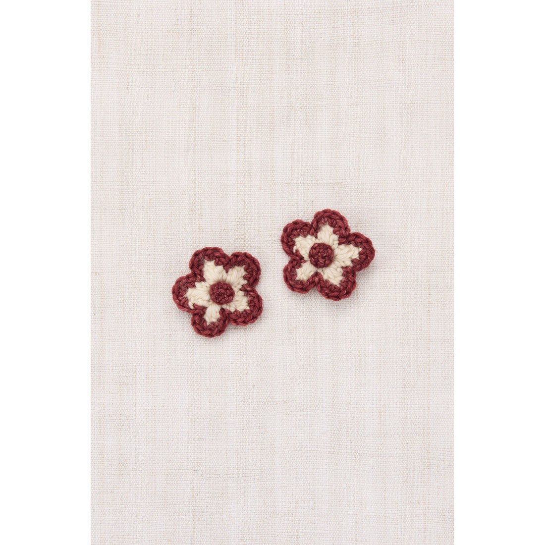 Misha and Puff  String Medium Flower Clip Set