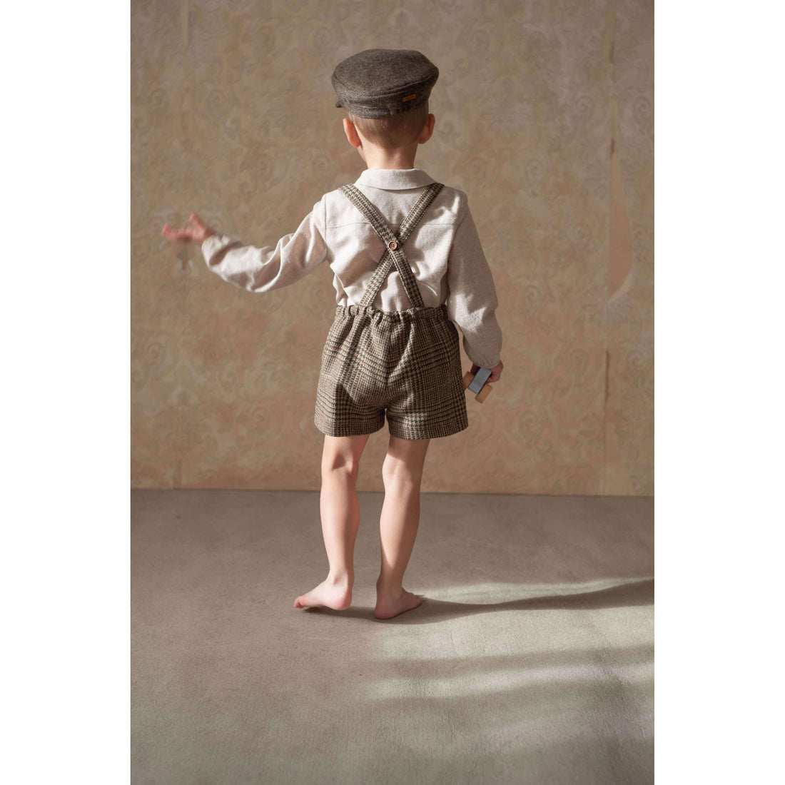 Popelin Brown Plaid Wool Suspender Shorts