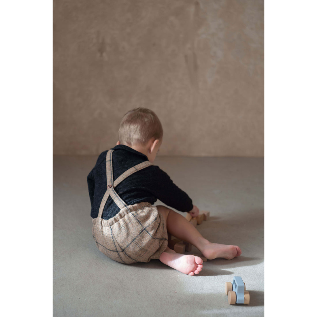 Popelin Beige Plaid Wool Suspender Shorts