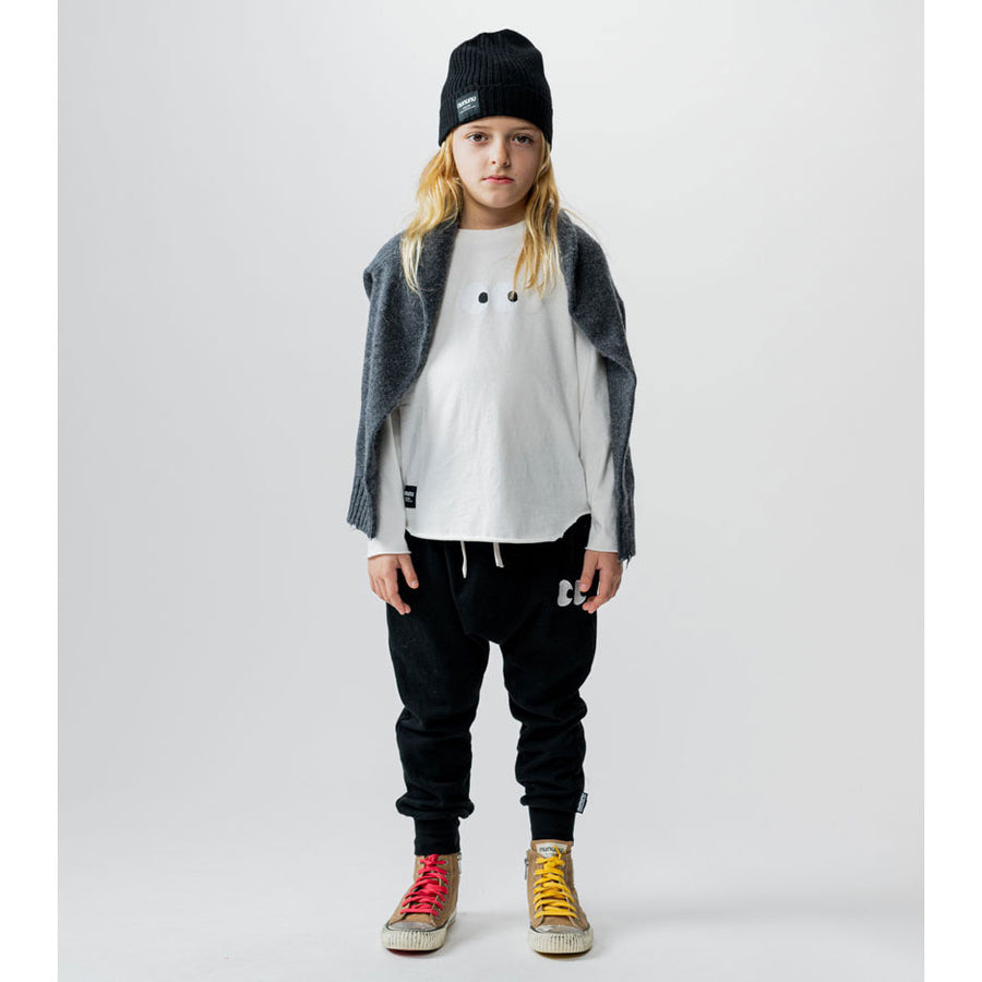 NUNUNU White Side Eye Rounded Shirt