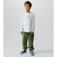 NUNUNU White Side Eye Rounded Shirt