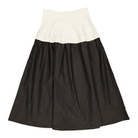 Clubhouse Cream/ Black Skirt