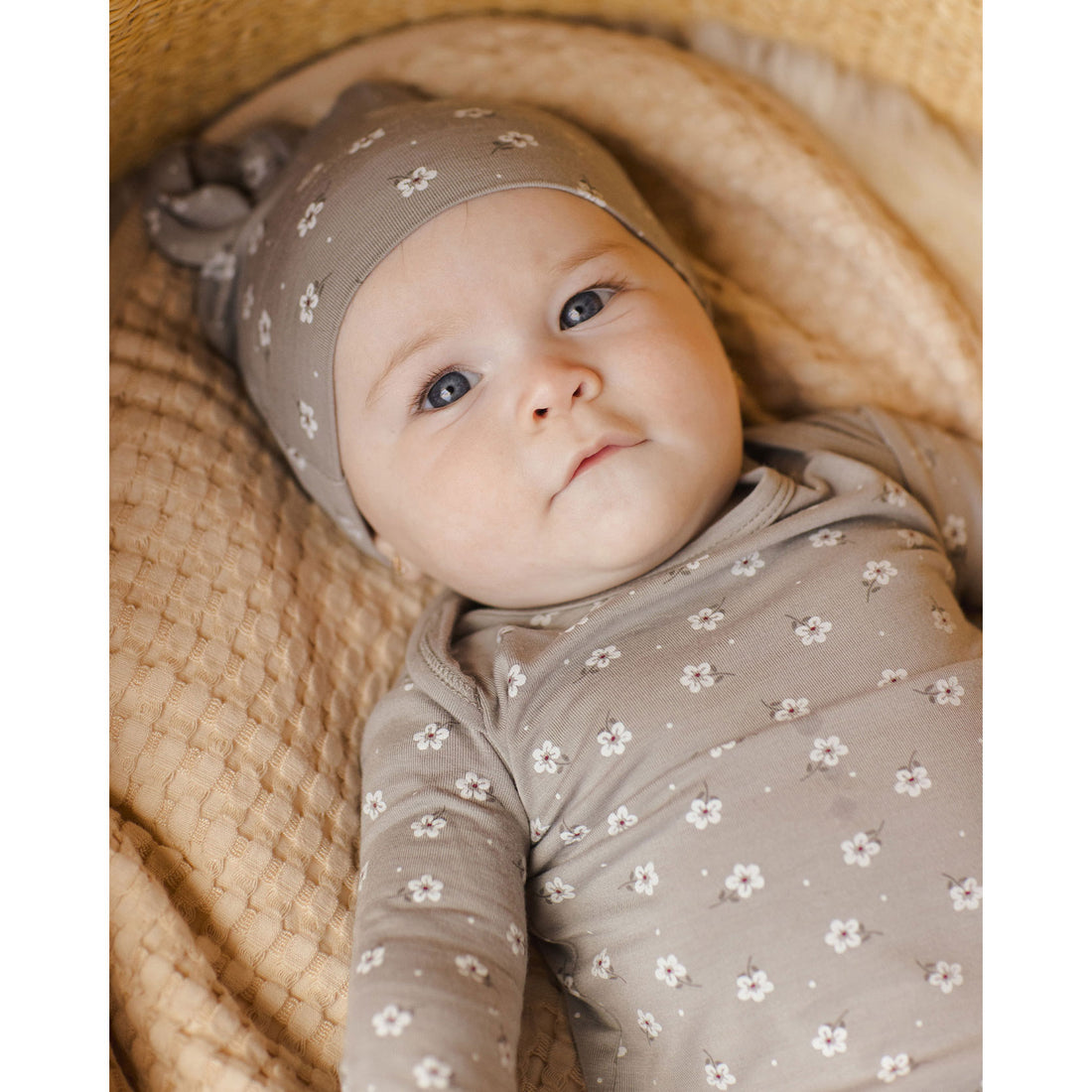 Quincy Mae Blue Ditsy Knotted Baby Hat