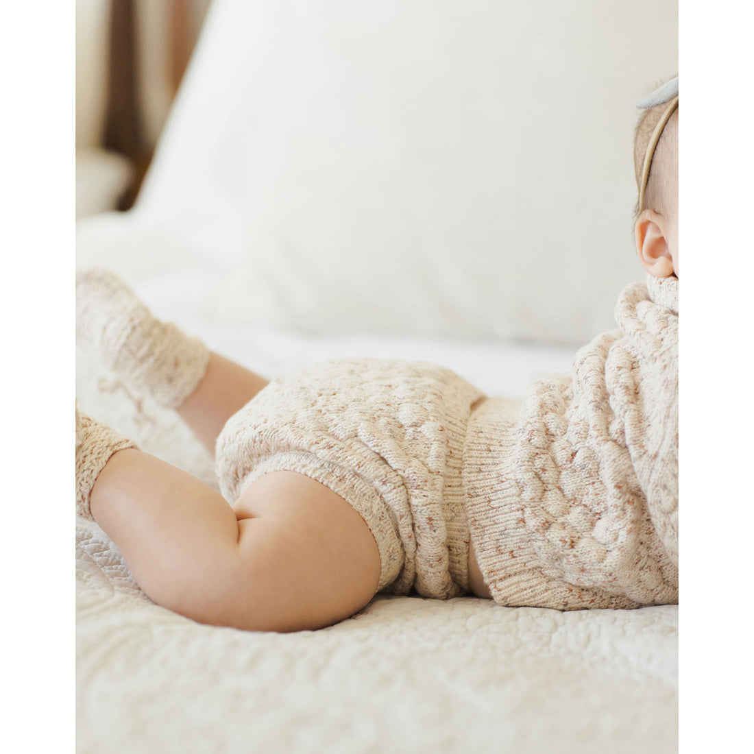Quincy Mae Natural Speckle Bubble Knit Bloomer